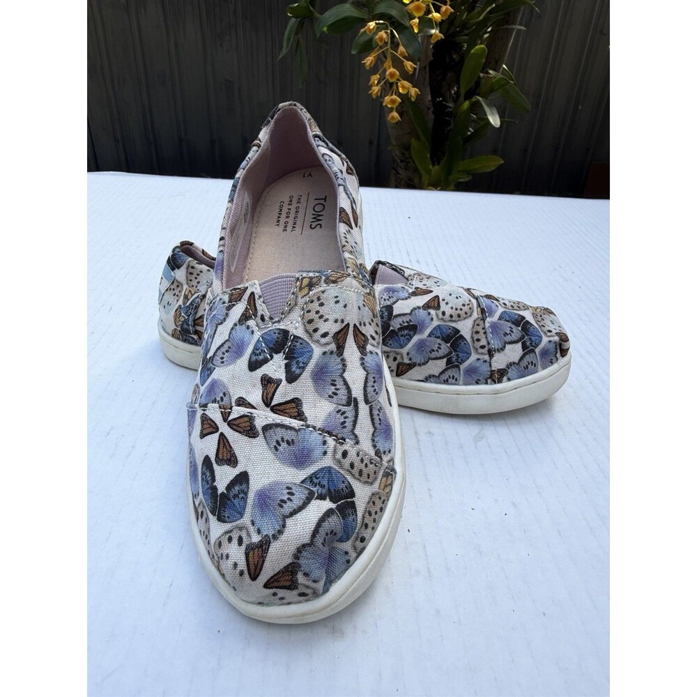 TOMS Women’s Classic Slip-On Shoes Butterfly Print Canvas Size 7